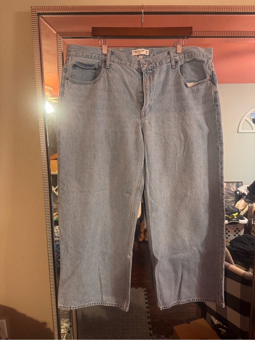 Abercrombie & Fitch Light Blue Relaxed Women’s Jeans
